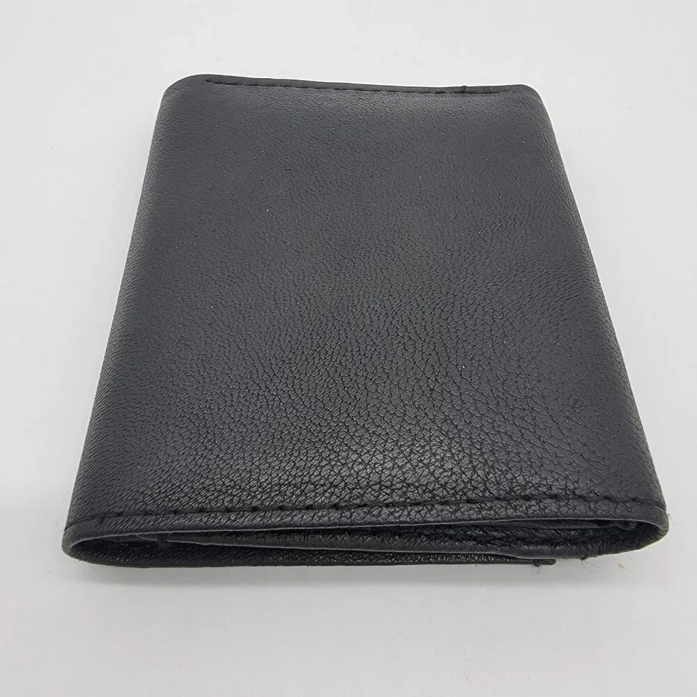 Gold Coast Wallet Men's Genuine Butter Soft Black Leather NWT‎ W/ Defect